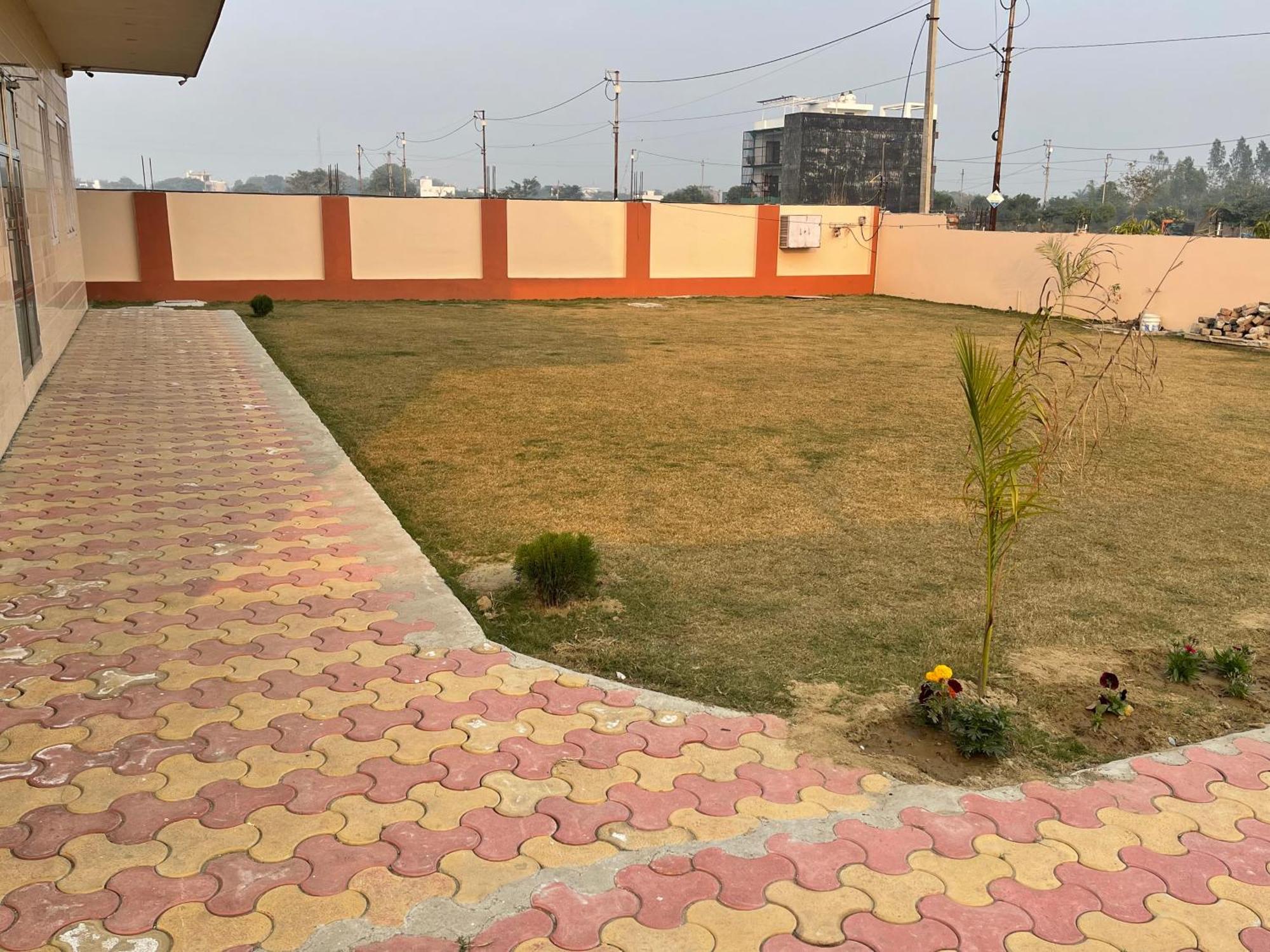 فندق Shrinath Residency نويدا الكبرى المظهر الخارجي الصورة